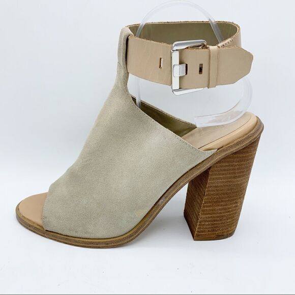 Marc‎ Fisher Vashi Ankle Strap Suede Chunky Heels - Picture 3 of 15